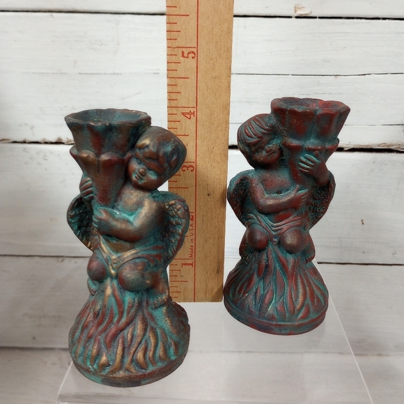 Set of 2 Angels Cherubs Candlestick Holders Vintage Shabby Chic Green Patina - Picture 10 of 12